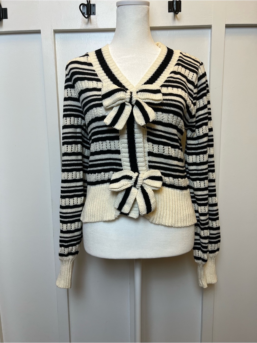 Black Cream Size Small Open Knit Sweater Snap Front Cardigan Bows Twee Coquette